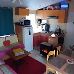 Roupillon A Janet * Curvalle