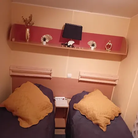 Vakantiehuis Roupillon A Janet *