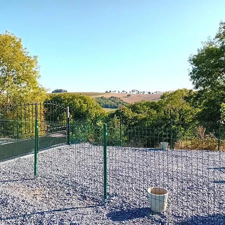 Vakantiehuis Roupillon A Janet Curvalle