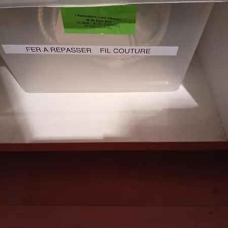 Roupillon A Janet Curvalle