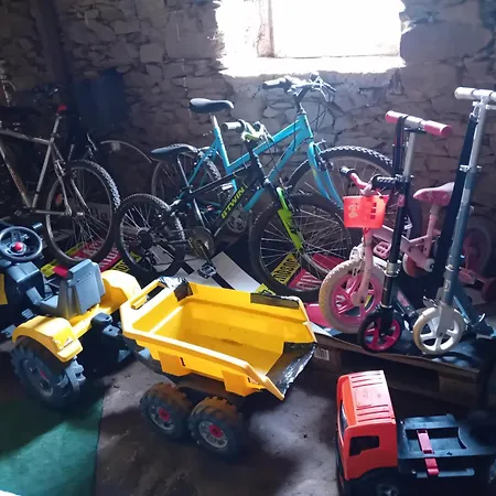 Vakantiehuis Roupillon A Janet *