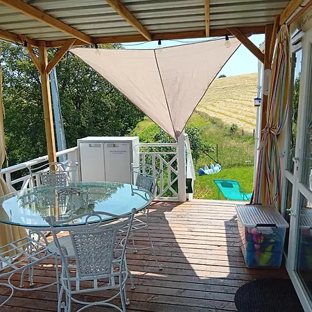 Roupillon A Janet Vakantiehuis *