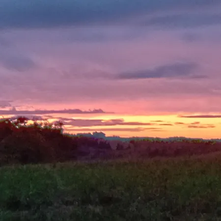 Vakantiehuis Roupillon A Janet Curvalle