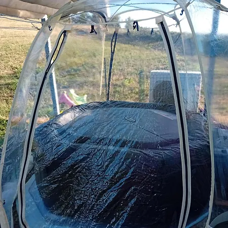 Roupillon A Janet Vakantiehuis