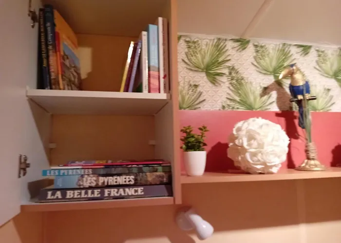 Roupillon A Janet Curvalle