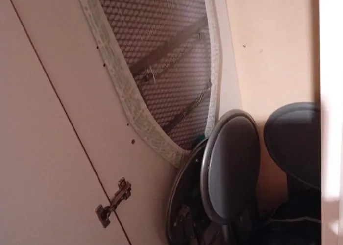 Roupillon A Janet Сasa de vacaciones Curvalle