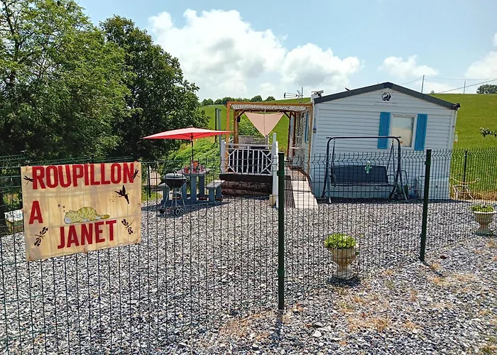 Roupillon A Janet Curvalle